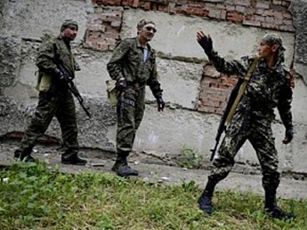 Российские военные активизировались в районе Луганска, Лисичанска и Алчевска