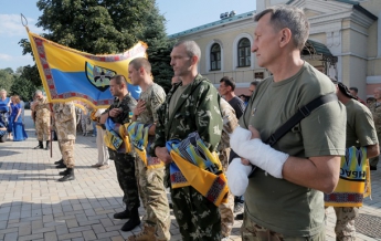 Комбаты "Днепра" и "Донбасса" назвали генерала, из-за которого попали в "иловайский котел" (видео)