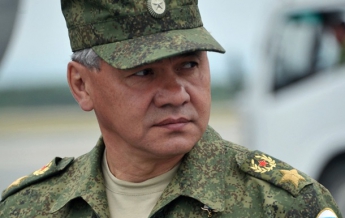 Шойгу заявил о необходимости развертывания группировки войск в крымском направлении