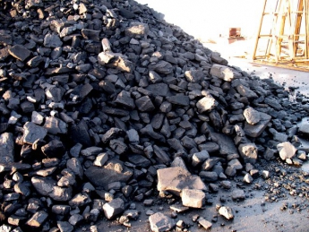Днепропетровский поставщик угля оставил сельские школы без топлива