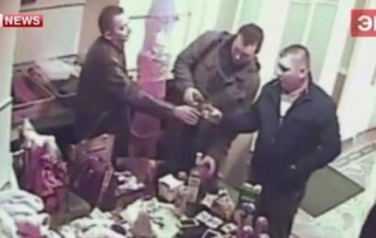 Контрольная закупка. В Москве полицейские устроили дебош в борделе(видео)
