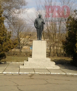 Ленина за 415 грн. снесли в Запорожской области