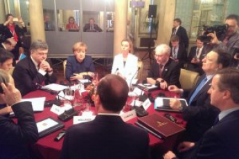 Порошенко "не слишком оптимистичен" относительно переговоров в Милане – СМИ