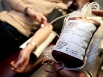 Центр переливания крови ждет доноров для солдат из АТО