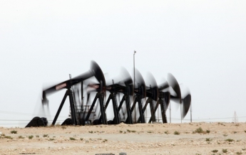 Нефть на биржах уверенно росла в цене