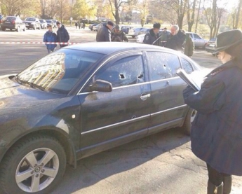 На выборах в Кривом Роге расстреляли автомобиль: есть раненые (ФОТО)
