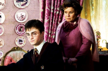 Джоан Роулинг выпустит новый рассказ-приложение к "Гарри Поттеру" в Хэллоуин