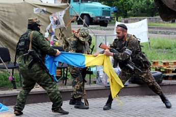 Из Новоазовска на Мариуполь выдвинулись боевики с «кадыровцами» и «казаками»