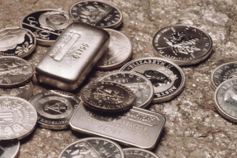 Нацбанк повысил цены на драгоценные металлы, кроме золота
