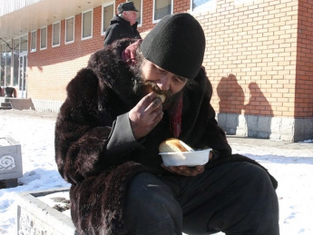 Мелитопольским бомжам не дадут умереть с голода