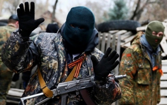 С.Семенченко: в плену террористов находится около 400 добровольцев