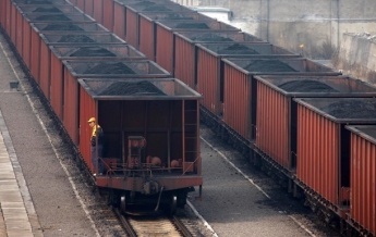 Украина не намерена покупать уголь у ДНР и ЛНР