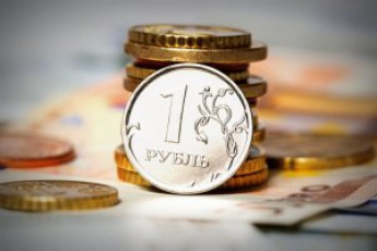 Российский рубль установил очередные антирекорды