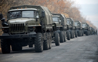 Военная техника из РФ движется в сторону Луганска