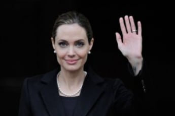 Анджелина Джоли завершает свою актерскую карьеру - СМИ