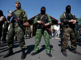 Террористы готовятся окружить украинских бойцов под Дебальцево