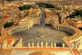 В Ватикане на счетах обнаружили сотни миллионов неучтенных евро