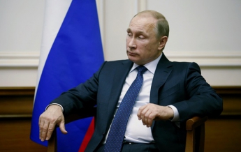 Путин не обсуждал Мистраль с Олландом (ФОТО)