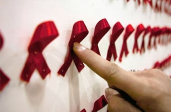 ВИЧ мутирует и слабеет – ученые
