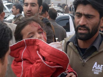 В Пакистане уничтожили пятерых исламистов, виновных в смерти более сотни человек