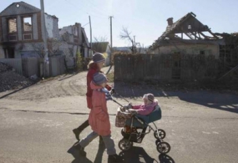 Вместо денег "правительство" ЛНР выдает талончики, - беженка из Луганска.