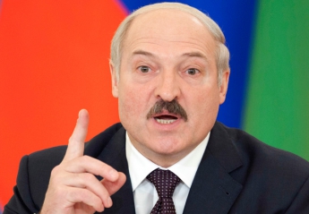 Лукашенко назвал политику Путина глупой (видео)