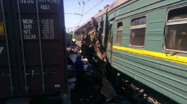 В Подмосковье столкнулись пассажирский и грузовой поезда 1