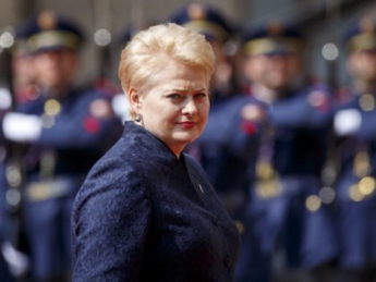 Пока Россия поддерживает террористов, диалог невозможен, — президент Литвы