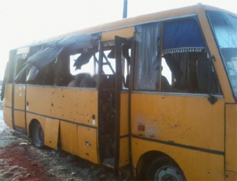 Автобус под Волновахой был поврежден осколками ракетного снаряда, - ОБСЕ