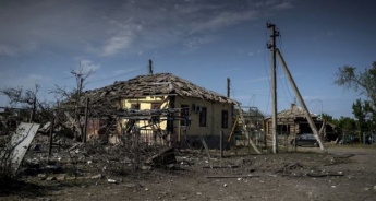 Те, кто пережил Великую Отечественную, говорят, что даже немцы так не бомбили, - жительница Луганской области