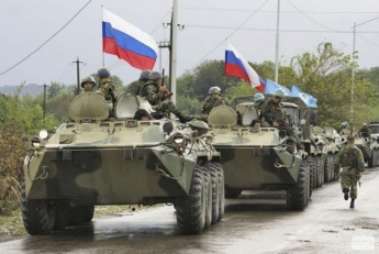 12 танков с российскими военными и боевиками направились к Дебальцево