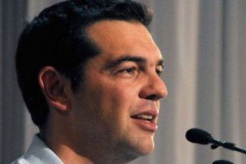 Премьер Греции выступил против заявлений лидеров ЕС о новых санкциях в отношении России