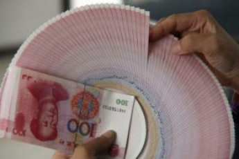 Юань вошел в пятерку самых популярных валют мира