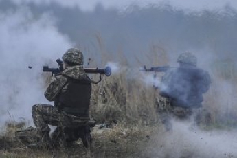 В Углегорске продолжаются бои, ситуация напряженная – штаб АТО