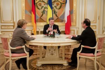 Федерализация Украины не обсуждалась на встрече Порошенко с Меркель и Олландом
