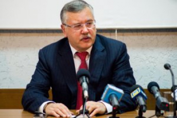 Гриценко посоветовал новому генпрокурору первым делом заняться Клюевым