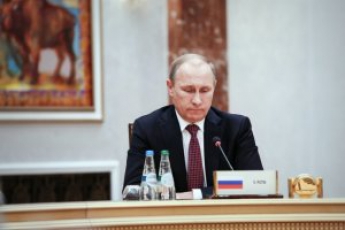 Меркель, Олланд и Порошенко говорят без Путина, но с Лавровым