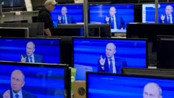 Российским журналистам Рада ограничила аккредитование в Украине