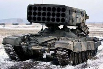 Во время минских переговоров в Украину вошли десятки танков и "Градов"