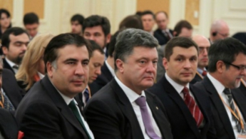 Саакашвили — внештатный советник Порошенко