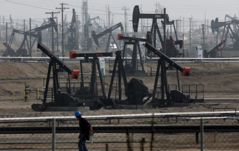 Ливия может прекратить добычу нефти