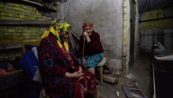 Жизнь в подвалах на столько ужасна, что туда уже спускаются единицы, - жительница Донбасса