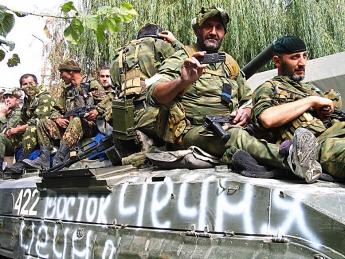 Чеченцы "отжимают" элитные машины в Донецке (видео)