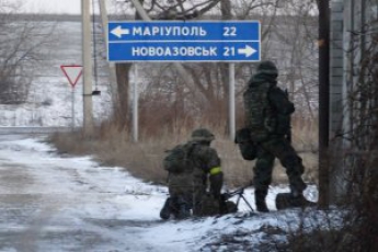 Россия перебрасывают военную технику в район Мариуполя