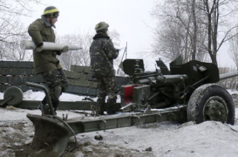 Отвод тяжелого вооружения украинской стороной начался с районов Дебальцево и Донецкого аэропорта