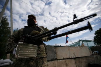 В "ЛНР" заявили, что отвели от линии соприкосновения 70% тяжелых вооружений