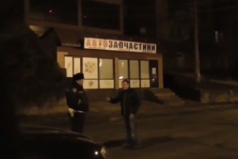 В Киеве пьяный судья пригрозил ГАИшнику пистолетом