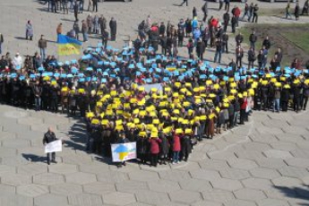 Более двух третей украинцев считают Крым территорией Украины – опрос