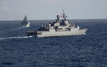 В Черном море продолжаются учения НАТО (видео)