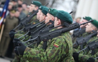 Литва возобновила призыв на обязательную военную службу